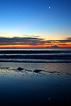 夕阳海滩