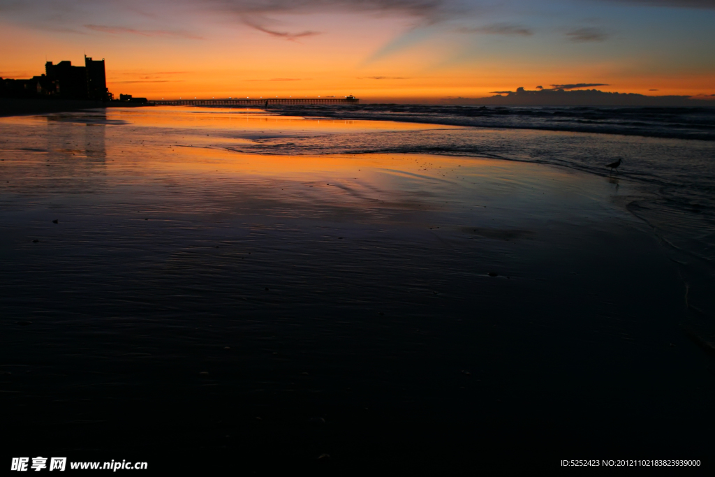 夕阳海景
