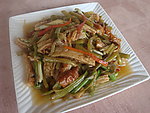 贡菜炒大肠头