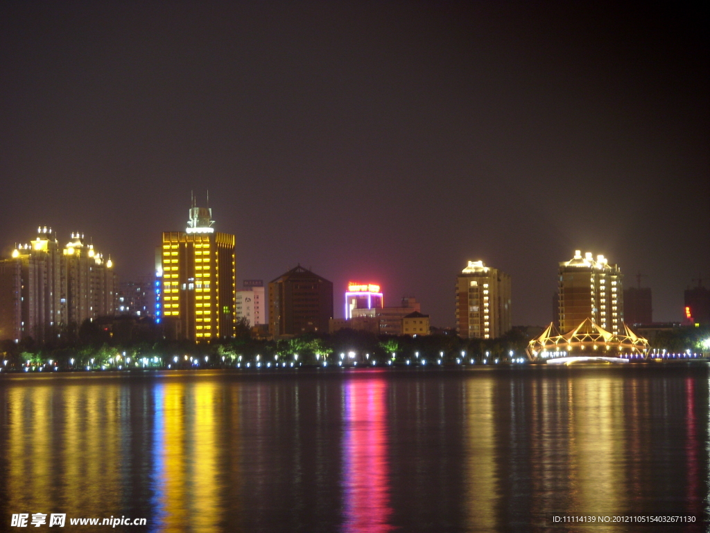 城市夜景