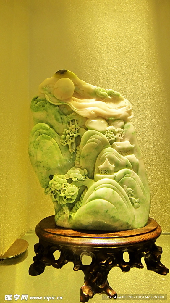 玉雕日出