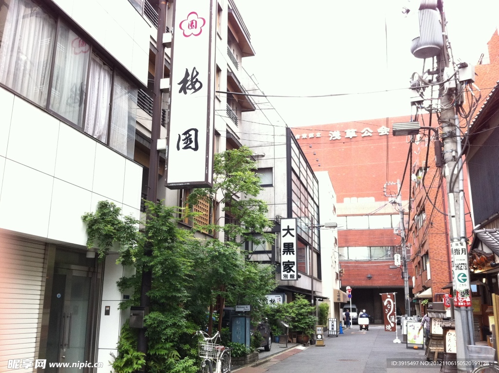 日本居民区街道