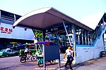 车站建设 地铁站电梯