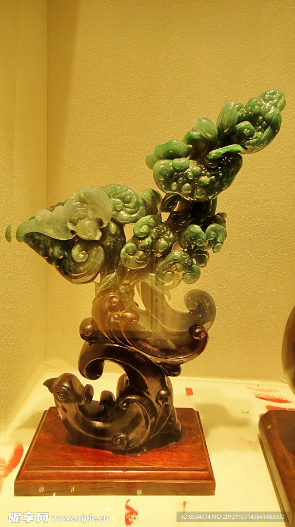 玉雕灵芝