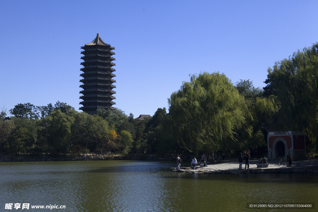 北京大学未名湖