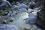 小河 碎石
