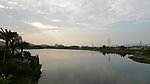 湖边