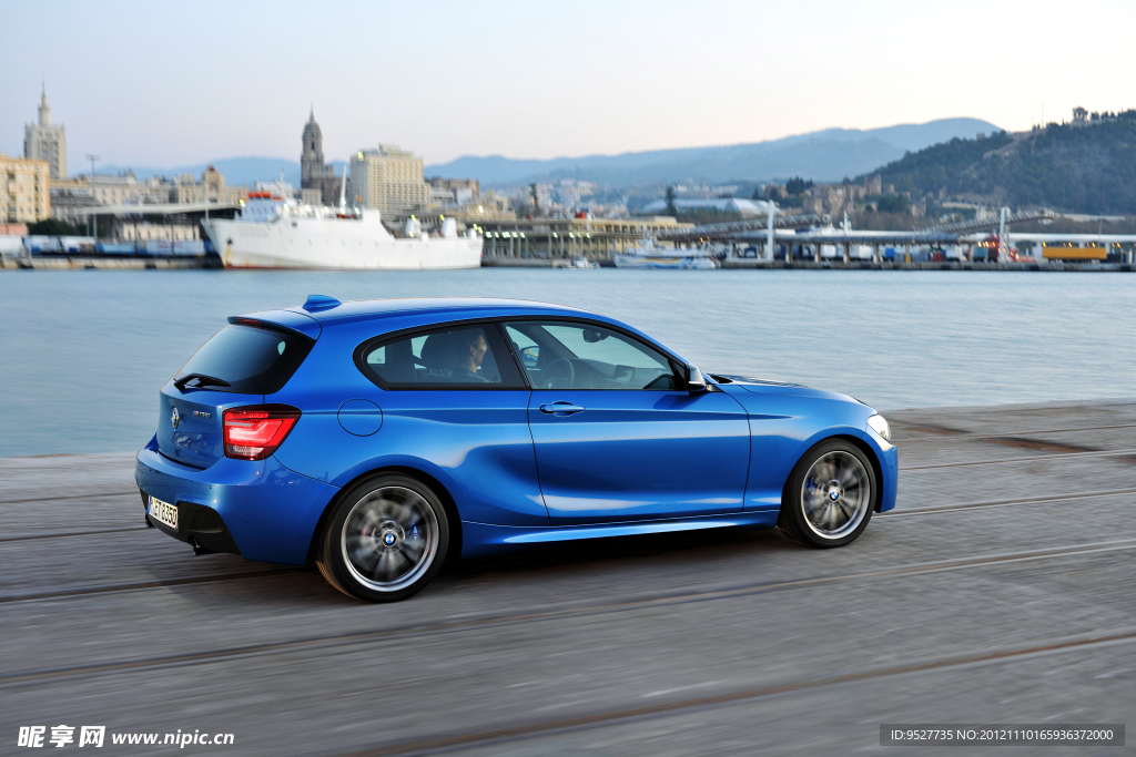宝马M135i