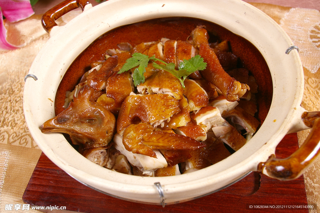 烧鸡煲
