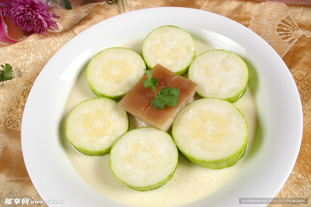冬瓜清蒸东波肉
