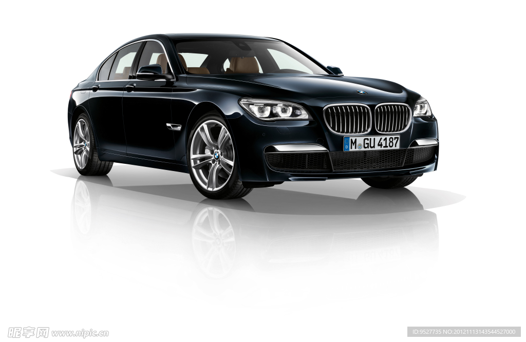 宝马750Li
