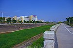 城市环保 绿色河流