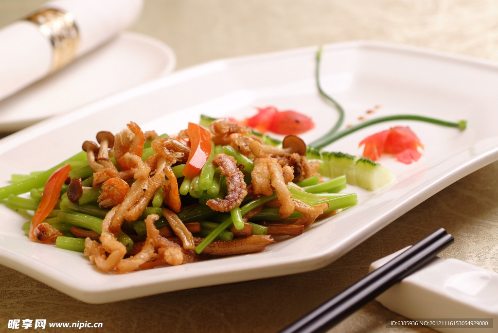 上菜梗杂菌吊片山坑虾