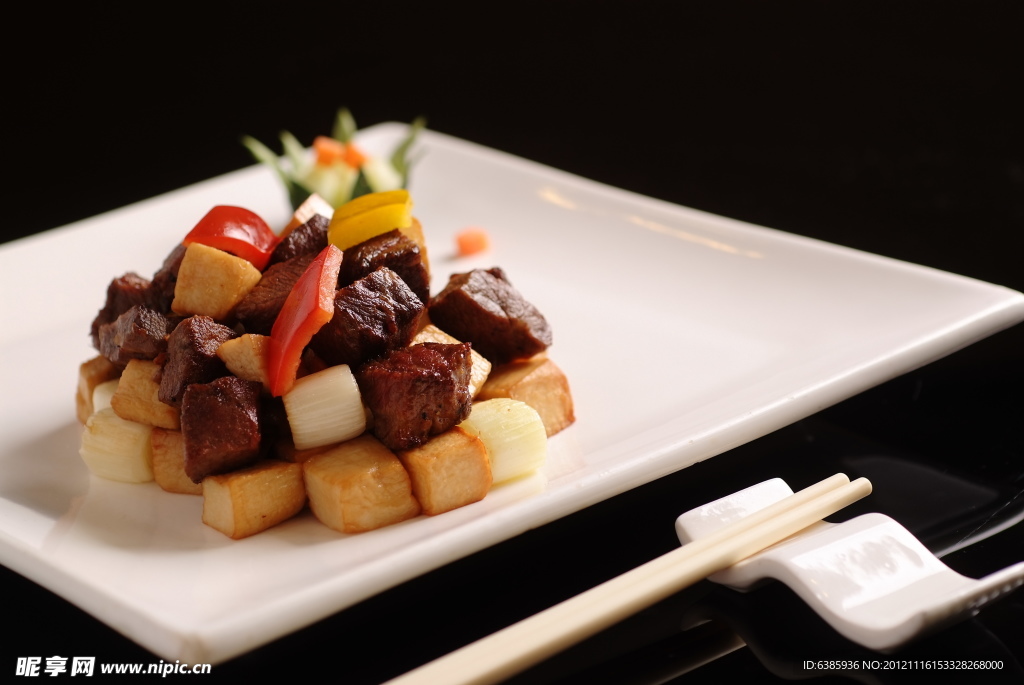 杏鲍菇牛肉粒