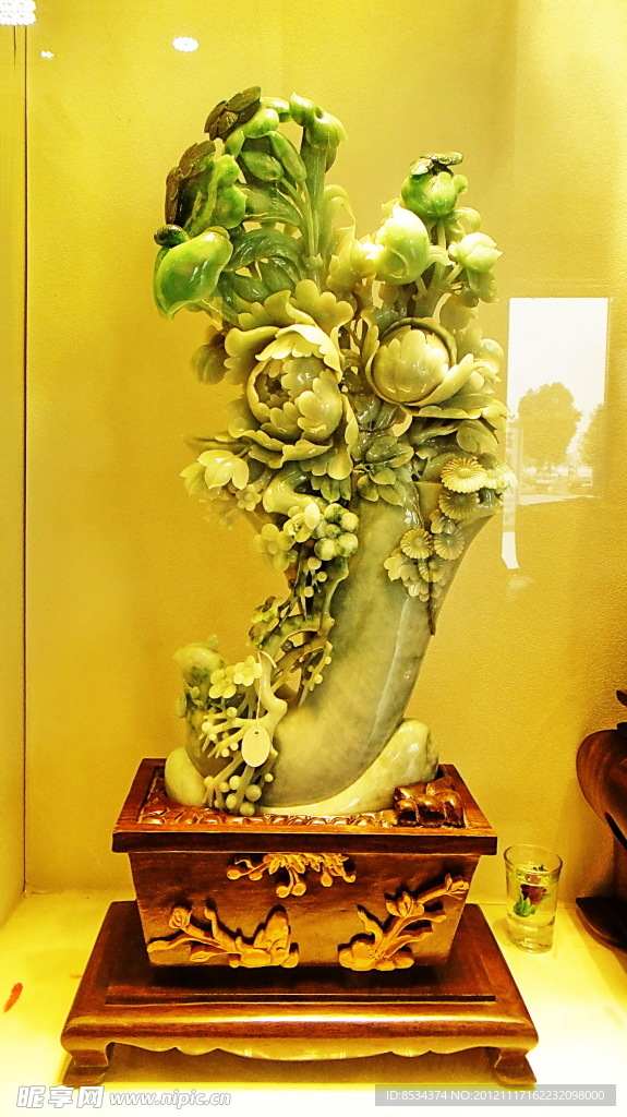 玉雕 牡丹