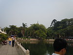 河边