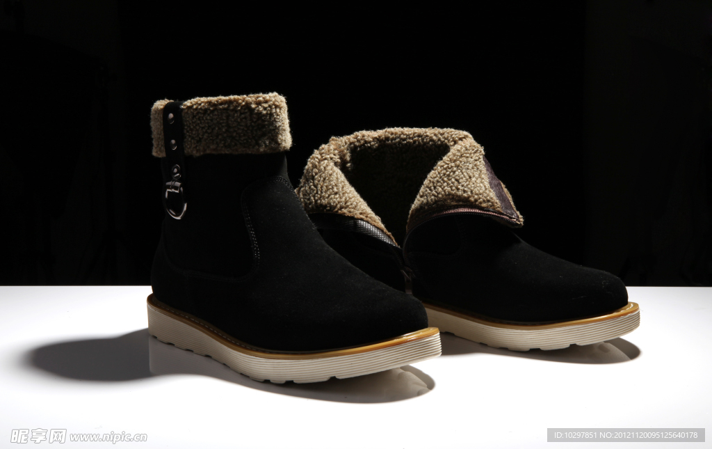冬季雪地靴