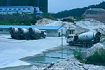 建筑工地 开山避地