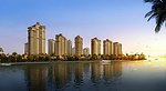 河畔高档住宅小区