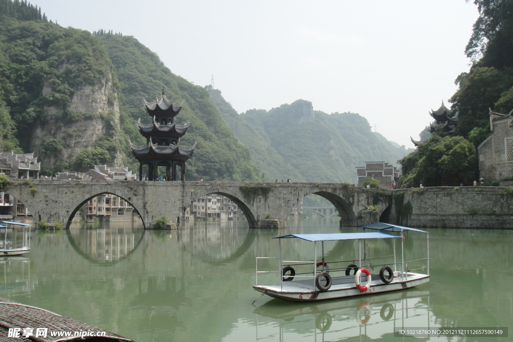 贵州镇远古镇舞阳河