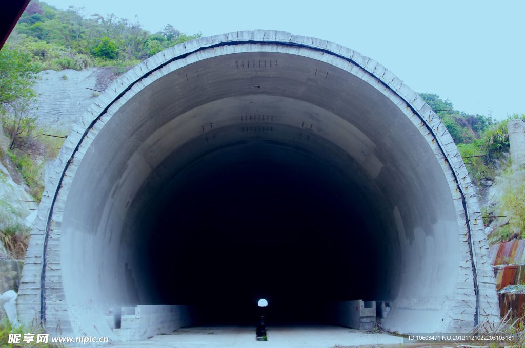 铁建工程 排塘山隧道