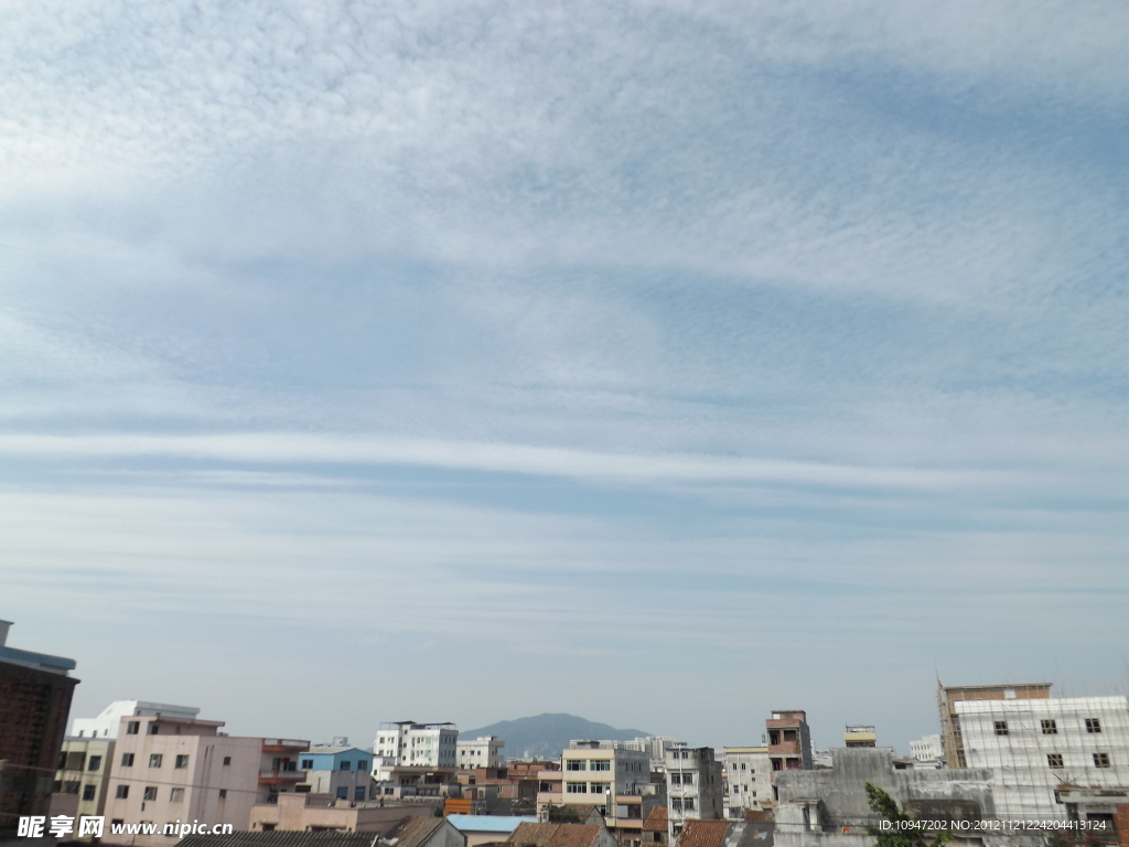 小镇天空