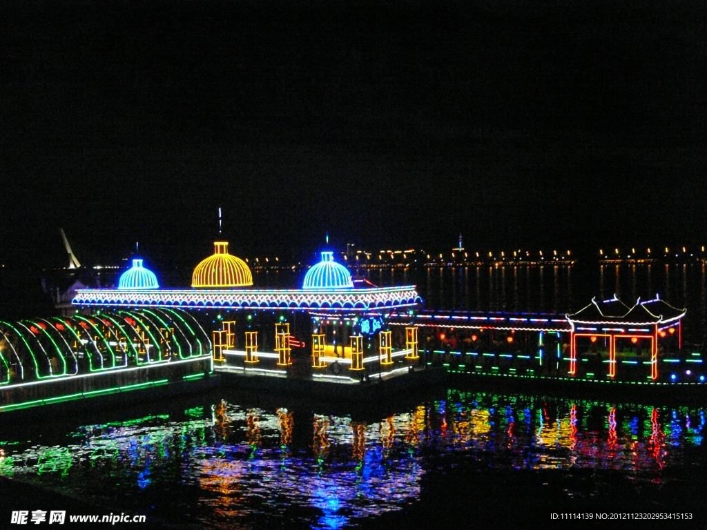 松花江夜景