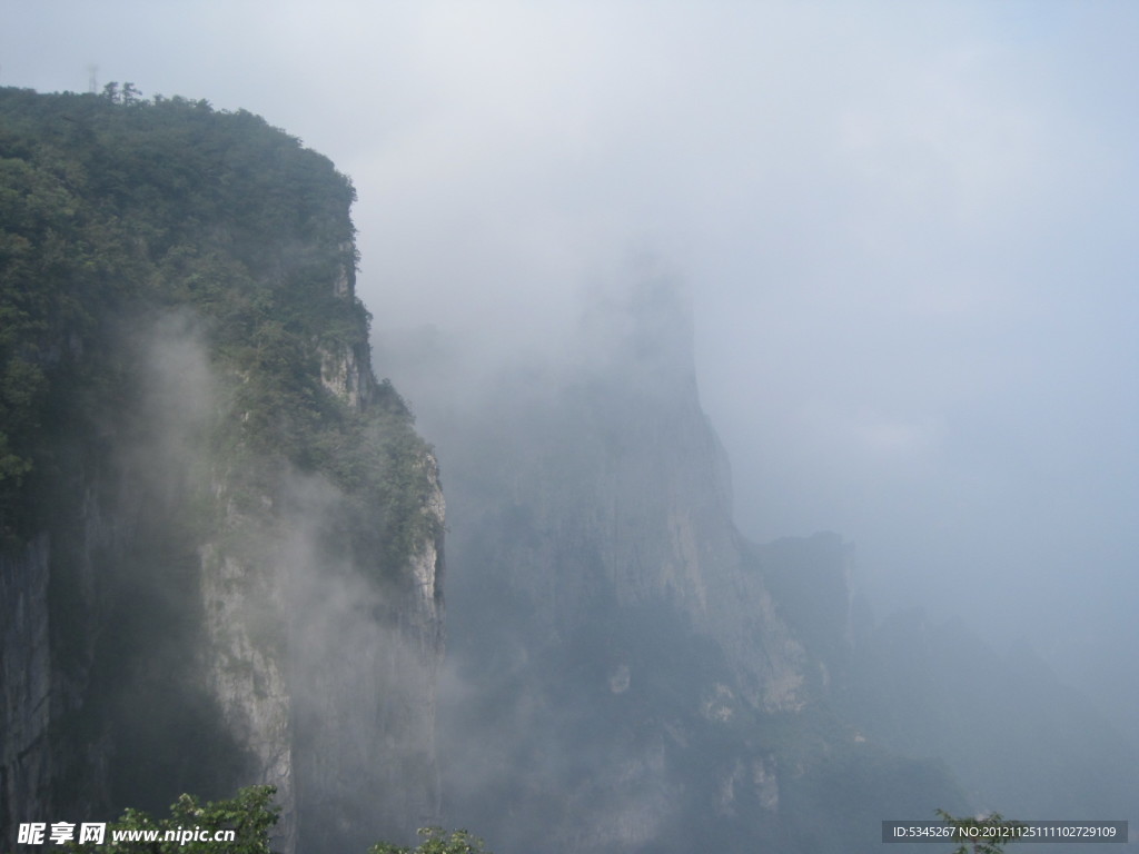 天门山风光