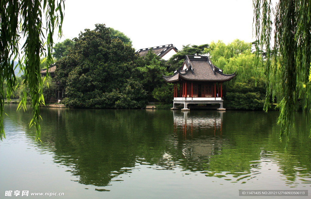 西湖苏堤