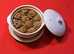 笋干肉圆煲