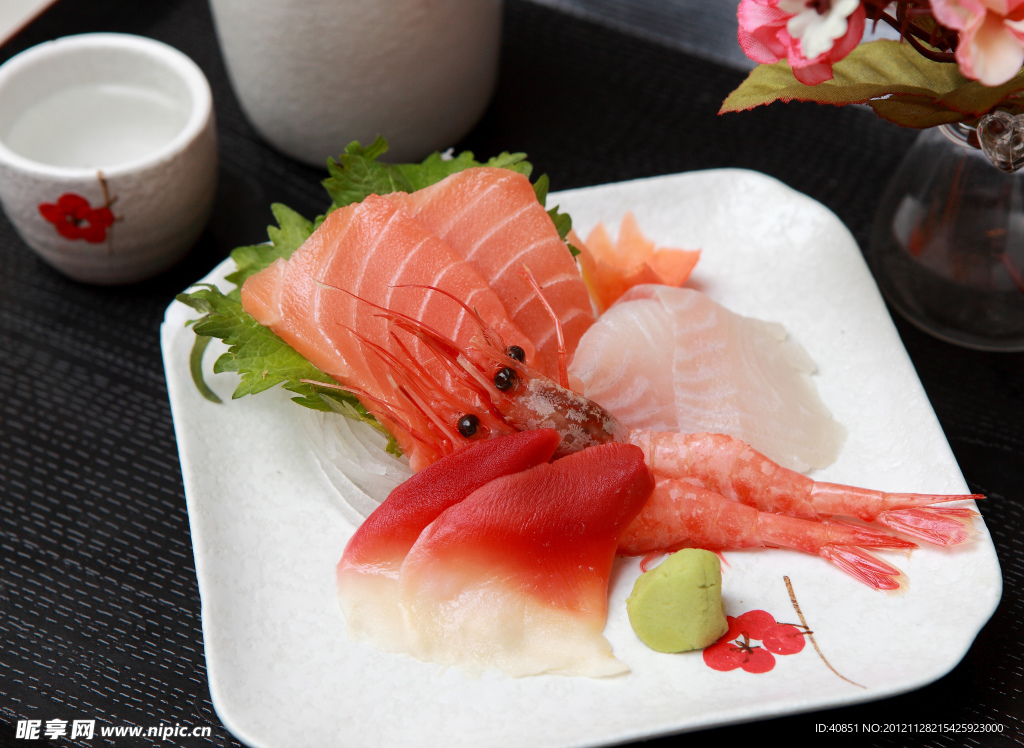 日本料理刺身拼盘