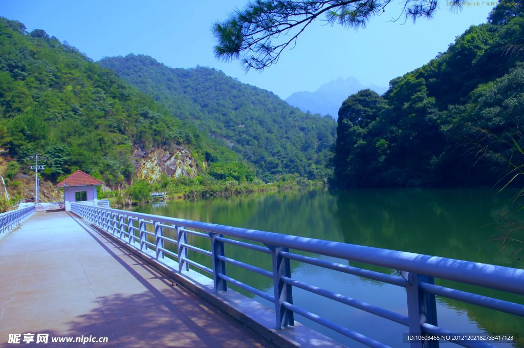 山水梅州 桥溪路途