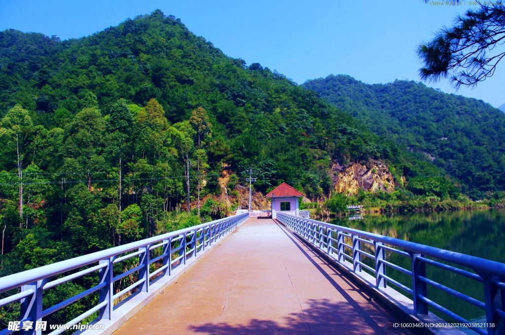 山水梅州 桥溪路途