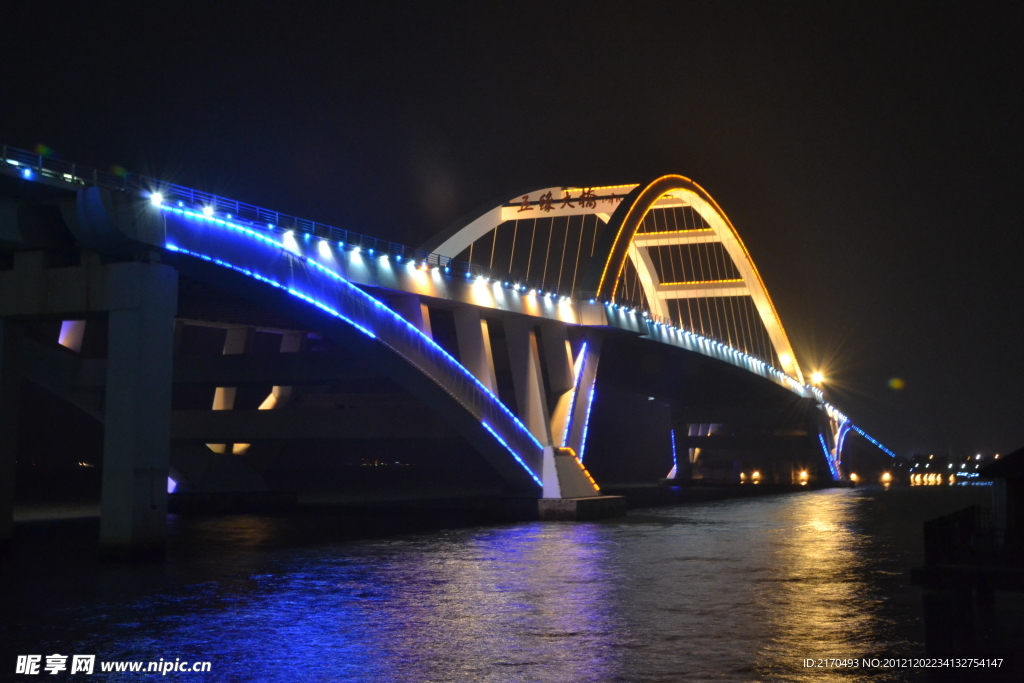 厦门五缘湾大桥夜景