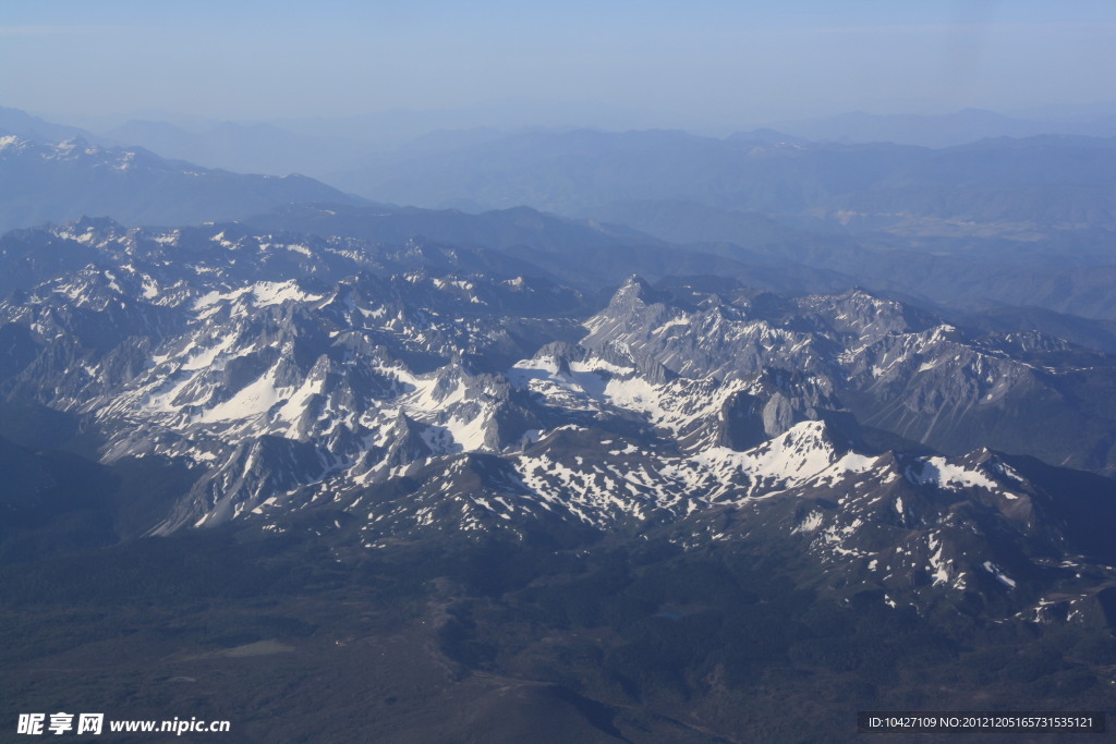 雪山