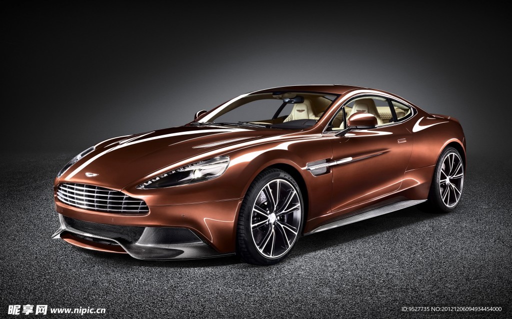 阿斯顿马丁Vanquish