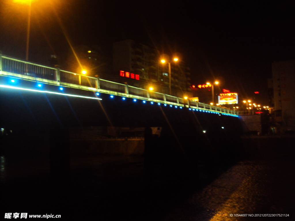 郴州苏仙桥夜景