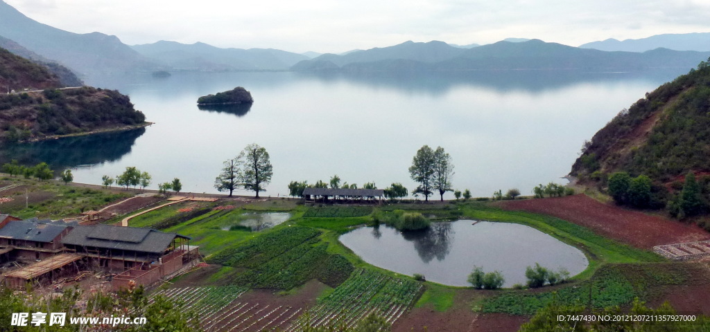 泸沽湖美景