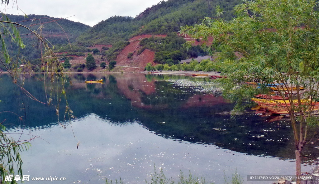 泸沽湖美景