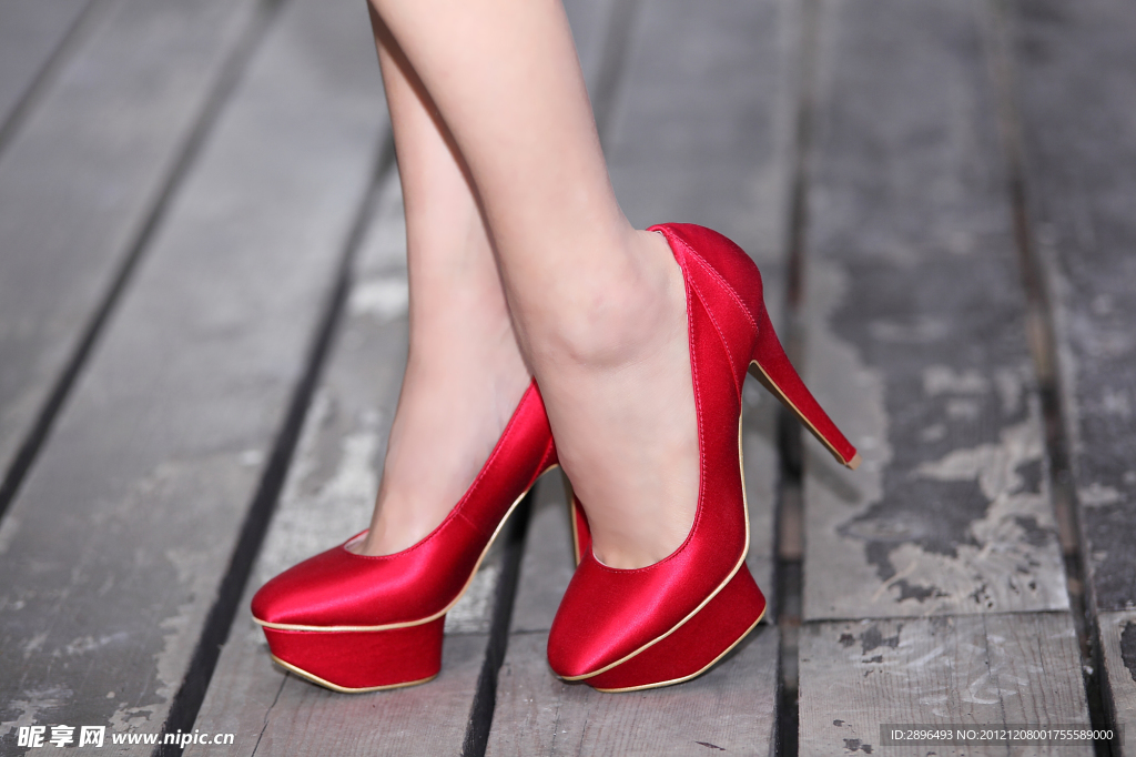 红色的鞋