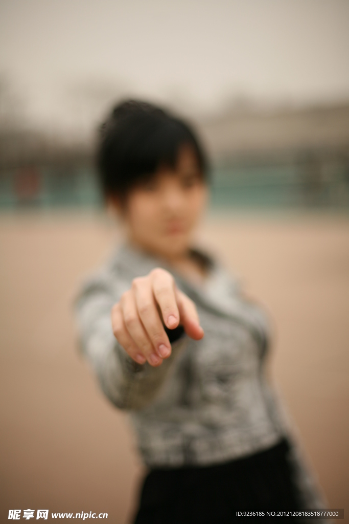 伸向你的手