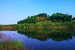高山池塘 碧水蓝天