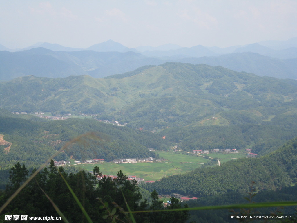 秀美山村