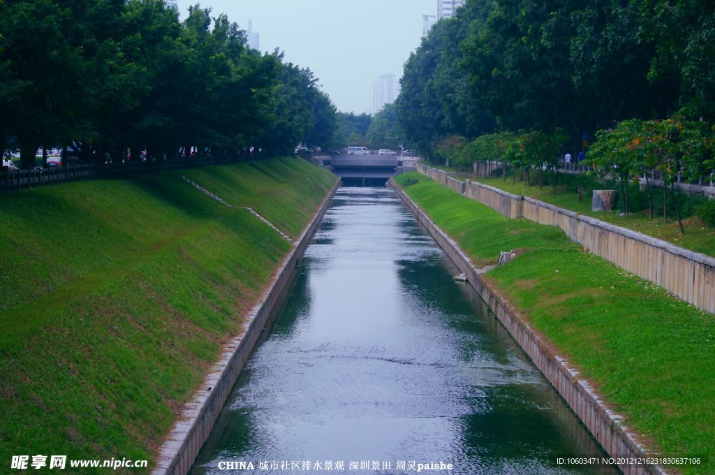 城市环保 绿色渠沟