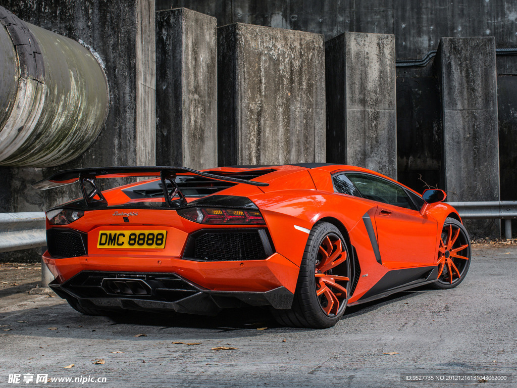 兰博基尼aventador
