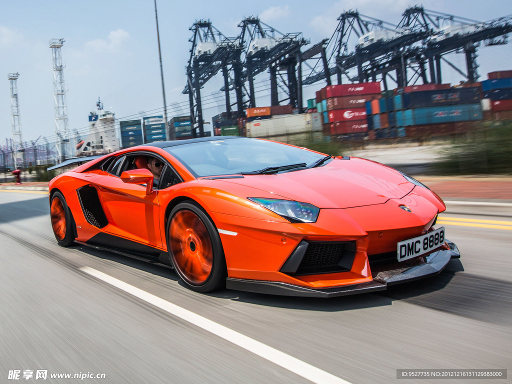 兰博基尼aventador
