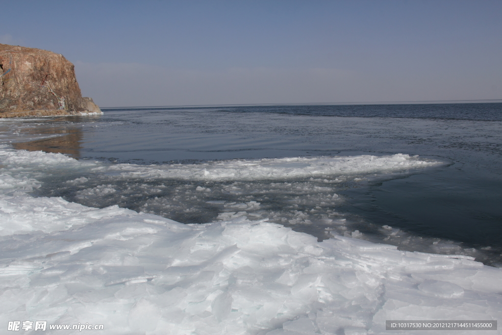 冰雪青海湖