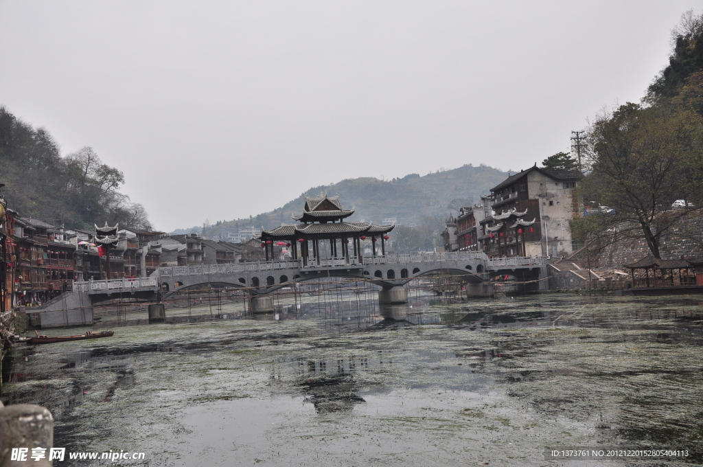 凤凰古城