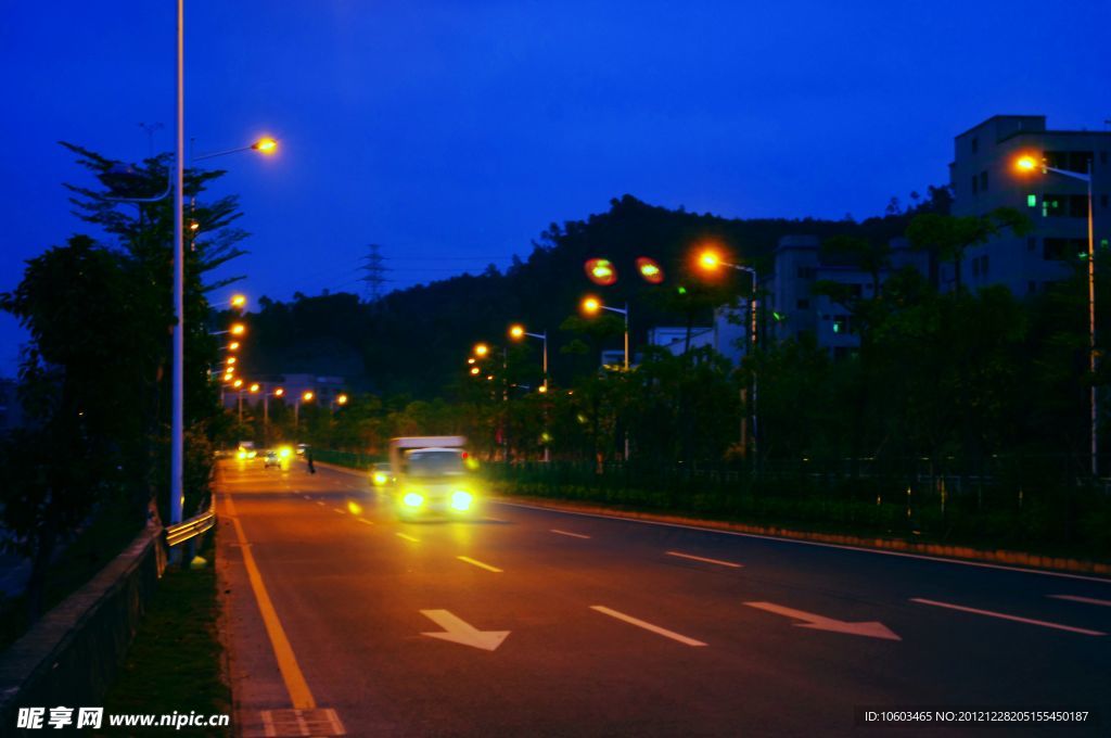 城市夜景 交通夜景