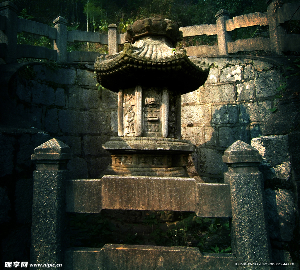 杨岐寺唐塔